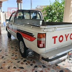 تويوتا هايلوكس